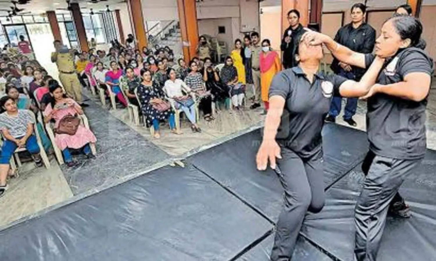 ജനമൈത്രി പൊലീസിന്റെ സ്വയം പ്രതിരോധ പരിശീലനം തിങ്കളാഴ്ച മുതൽ