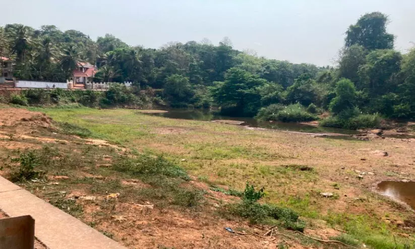 പലേരിമെട്ടയിൽ കുടിവെള്ളക്ഷാമം രൂക്ഷം