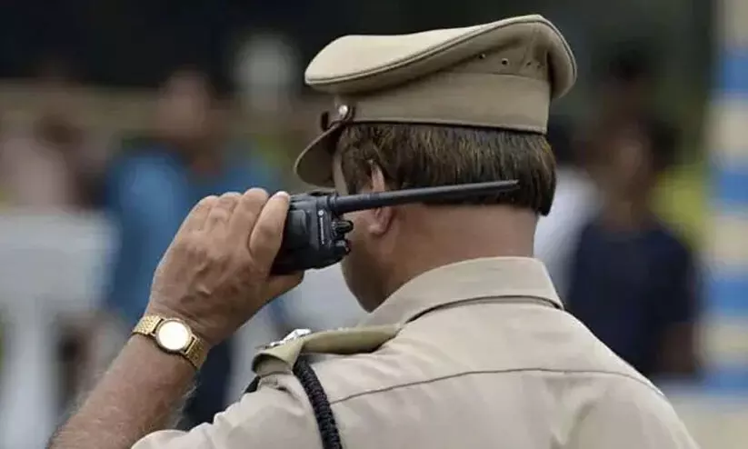 അവധിക്കാലത്ത് പോല്-ആപ്പില് സൗകര്യം ഇതുവരെ 6894 പേര് വിനിയോഗിച്ചു അവധിക്കാലത്ത് പോല്-ആപ്പില് സൗകര്യം ഇതുവരെ 6894 പേര് വിനിയോഗിച്ചു