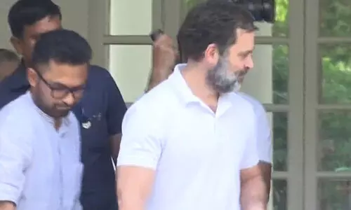 ഇന്ത്യയിലെ ജനങ്ങളാണ് ഈ വീട് നൽകിയത്; അവരോട് നന്ദി പറയുന്നു, അയോഗ്യതക്ക് പിന്നാലെ രാഹുൽ വീടൊഴിഞ്ഞു ഇന്ത്യയിലെ ജനങ്ങളാണ് ഈ വീട് നൽകിയത്; അവരോട് നന്ദി പറയുന്നു, അയോഗ്യതക്ക് പിന്നാലെ രാഹുൽ വീടൊഴിഞ്ഞു