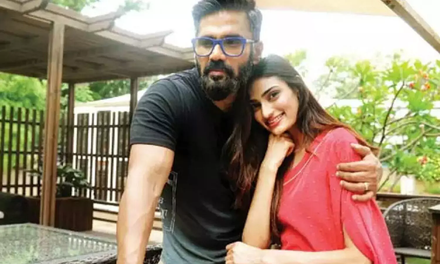 Suniel Shetty admits he is scared to talk; says social media trolls abuse his family and  daughter