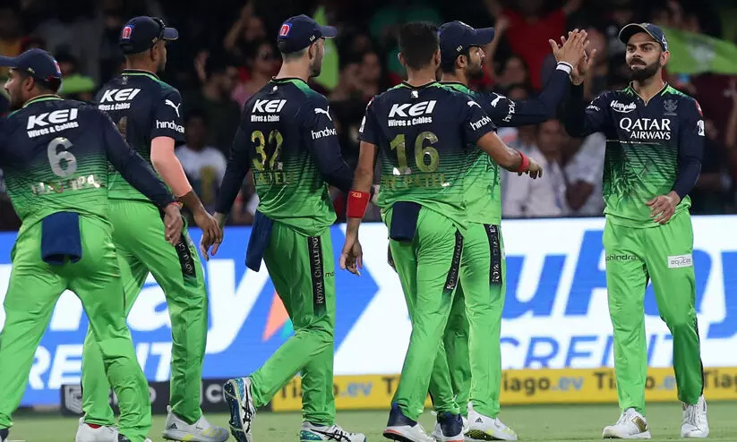 കോഹ്ലി നയിച്ചു; രാജസ്ഥാനെ ഏഴ് റൺസിന് തോൽപ്പിച്ച് ബാംഗ്ലൂർ കോഹ്ലി നയിച്ചു; രാജസ്ഥാനെ ഏഴ് റൺസിന് തോൽപ്പിച്ച് ബാംഗ്ലൂർ