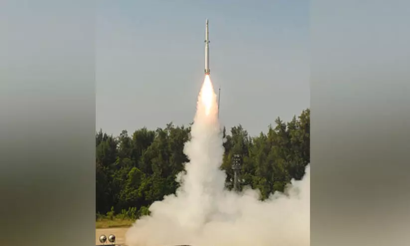 കടലിൽ നിന്ന് മിസൈൽ പ്രതിരോധം; ഇന്റർസെപ്റ്റർ മിസൈൽ പരീക്ഷണ പറക്കൽ വിജയം കടലിൽ നിന്ന് മിസൈൽ പ്രതിരോധം; ഇന്റർസെപ്റ്റർ മിസൈൽ പരീക്ഷണ പറക്കൽ വിജയം