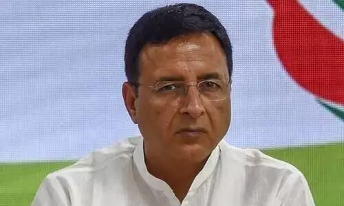 കെ.ജി.എഫിൽ സി.പി.എമ്മിനെതിരെ സി.പി.ഐ; 215 സീറ്റിൽ കോൺഗ്രസിന് പിന്തുണ കെ.ജി.എഫിൽ സി.പി.എമ്മിനെതിരെ സി.പി.ഐ; 215 സീറ്റിൽ കോൺഗ്രസിന് പിന്തുണ