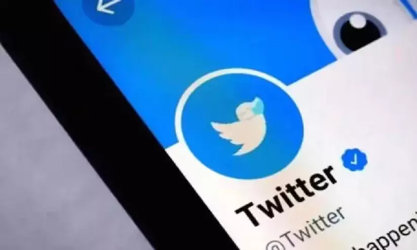 പ്രമുഖർക്ക് ട്വിറ്റർ നീല ടിക് തിരിച്ചുനൽകുന്നു