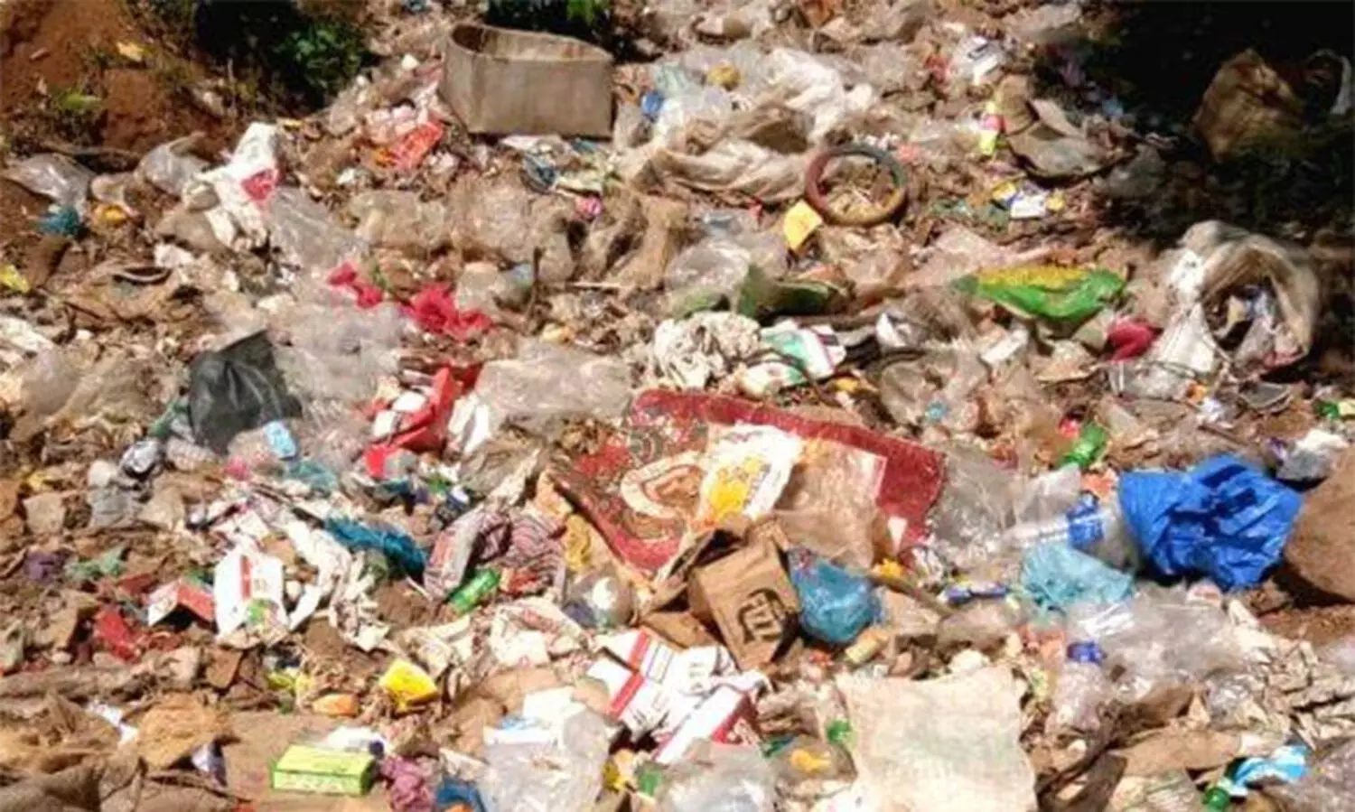 പാർക്കിങിന്റെ മറവില്‍ മാലിന്യ നിക്ഷേപം: വലിയ വാഹനങ്ങള്‍ പാര്‍ക്ക് ചെയ്യുന്നതിന് നിരോധനം