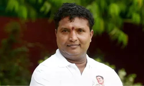 യൂത്ത് കോൺ. ദേശീയ പ്രസിഡൻറ് ബി.വി.  ശ്രീനിവാസിന്റെ വീട്ടിൽ അസ്സം പൊലീസ് നോട്ടീസ് പതിച്ചു