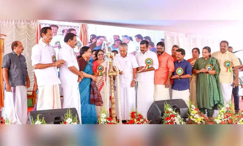 കോന്നി ഗവ. മെഡിക്കല്‍ കോളജ് അക്കാദമിക് ബ്ലോക്ക് നാടിന്​ സമര്‍പ്പിച്ചു