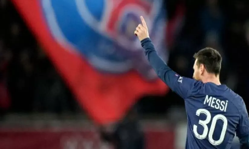 മെസ്സിക്കു പകരക്കാരൻ ആരാകും?; മൂന്നു താരങ്ങളിൽ നോട്ടമിട്ട് പി.എസ്.ജി