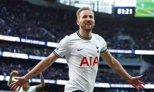 മാസം തികയും മുമ്പ് രണ്ടാമത്തെ കോച്ചും പുറത്ത്; നാഥനില്ലാ കളരിയായി, ആടിയുലഞ്ഞ് ടോട്ടൻഹാം