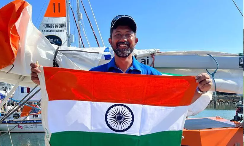 ചരിത്രത്തിലേക്ക് പായ് വഞ്ചിയോടിച്ച് അഭിലാഷ് ടോമി; ഗോൾഡൻ ഗ്ലോബ് റേസില്‍ രണ്ടാം സ്ഥാനം ഉറപ്പിച്ചു