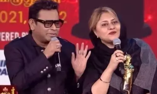 തമിഴിൽ സംസാരിക്കൂ, അവാർഡ് ഷോയിൽ ഭാര്യയോട് റഹ്മാൻ-വിഡിയോ