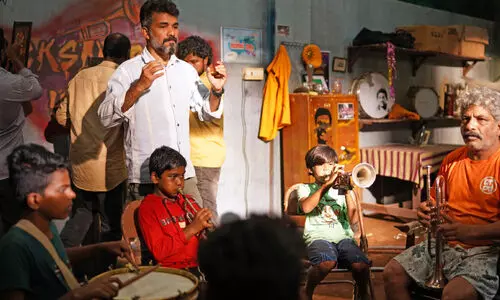 സിനിമാകഥയെ വെല്ലുന്ന ജീവിതകഥ; ദുരിതകാലങ്ങൾ താണ്ടി ഉസ്മാൻ മാരാത്തിന്റെ ‘ജാക്സൺ ബസാർ യൂത്ത്’ ഒരുങ്ങുന്നു