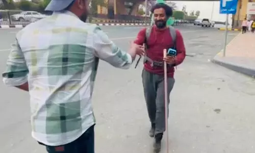 ആഘോഷം ബോധവത്കരണമാക്കി;  പെരുന്നാളിന്​ ശമീർ അലി നടന്നുതീർത്തത് 120 കിലോമീറ്റർ