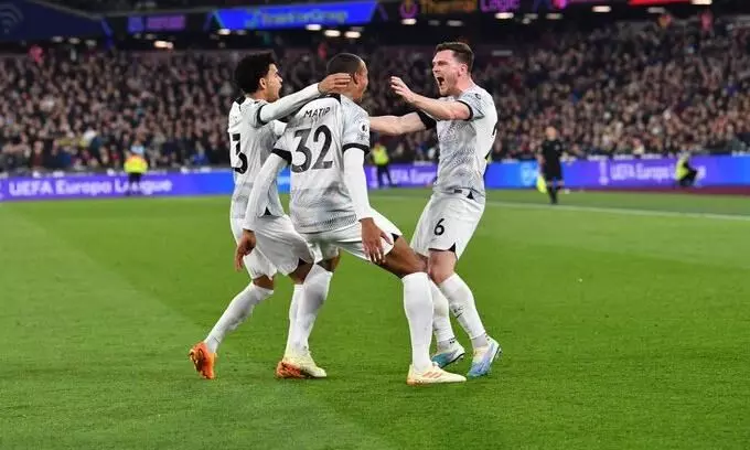 ജയത്തോടെ ചാമ്പ്യൻസ് ലീഗ് സ്വപ്നങ്ങൾക്ക് നിറംവെച്ച് ലിവർപൂൾ; പരിശീലകനായ അഞ്ചാം കളിയും തോറ്റ് ലംപാർഡ് ജയത്തോടെ ചാമ്പ്യൻസ് ലീഗ് സ്വപ്നങ്ങൾക്ക് നിറംവെച്ച് ലിവർപൂൾ; പരിശീലകനായ അഞ്ചാം കളിയും തോറ്റ് ലംപാർഡ്