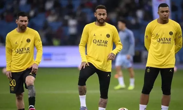 മെസ്സി- നെയ്മർ- എംബാപ്പെ ത്രയം വഴിപിരിയുന്നു?- അടുത്ത സീസണിൽ മുഖം മാറ്റാൻ പി.എസ്.ജി മെസ്സി- നെയ്മർ- എംബാപ്പെ ത്രയം വഴിപിരിയുന്നു?- അടുത്ത സീസണിൽ മുഖം മാറ്റാൻ പി.എസ്.ജി