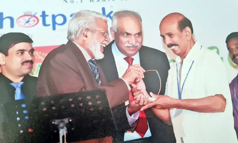 ഗൾഫിന്റെ സ്വന്തം ഗഫൂർ കാ ദോസ്ത് ഗൾഫിന്റെ സ്വന്തം ഗഫൂർ കാ ദോസ്ത്