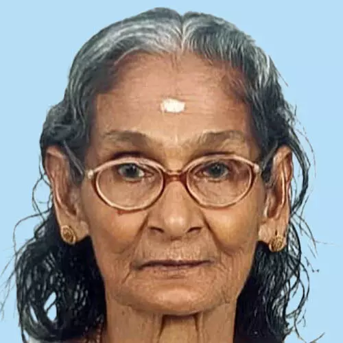 ത​ങ്ക​മ​ണി