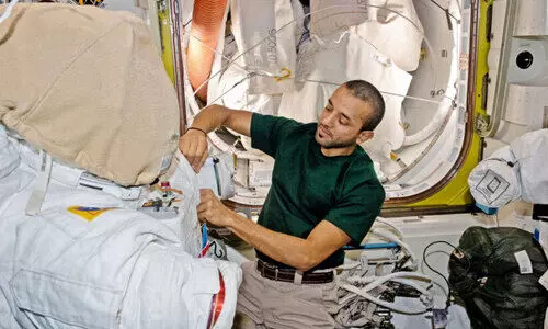 അ​ൽ നി​യാ​ദി​യു​ടെ ബ​ഹി​രാ​കാ​ശ ന​ട​ത്തം നാ​ളെ​