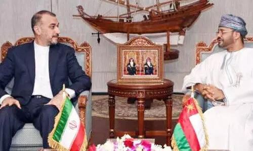 ഇറാൻ ആണവ വിഷയങ്ങളിലെ ഇടപെടൽ; ഒമാനെ അഭിനന്ദിച്ച് ഇറാൻ വിദേശകാര്യമന്ത്രി ഇറാൻ ആണവ വിഷയങ്ങളിലെ ഇടപെടൽ; ഒമാനെ അഭിനന്ദിച്ച് ഇറാൻ വിദേശകാര്യമന്ത്രി