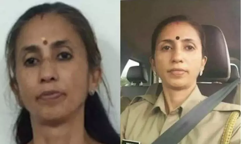 93 പവന് ആഭരണവും പണവും വാങ്ങി വഞ്ചിച്ചെന്ന്; വനിത എ.എസ്.ഐ അറസ്റ്റിൽ 93 പവന് ആഭരണവും പണവും വാങ്ങി വഞ്ചിച്ചെന്ന്; വനിത എ.എസ്.ഐ അറസ്റ്റിൽ