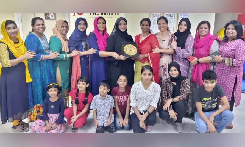 യാ​ത്ര​യ​യ​പ്പ്​ ന​ൽ​കി