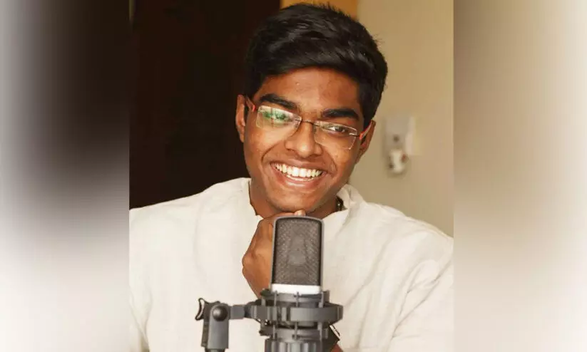 ബി​ല​ഹ​രി രാ​ഗം​പോ​ലെ ശി​വ​ഹ​രി ഒ​ഴു​കു​മ്പോ​ൾ