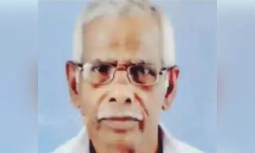 വറ്റിയ കുളത്തിലിറങ്ങി വയോധികൻ തീ കൊളുത്തി മരിച്ചു