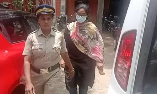 അഭിഭാഷക ചമഞ്ഞ് തട്ടിപ്പ് നടത്തിയ സെസി സേവ്യർ ക്രൈംബ്രാഞ്ച് കസ്റ്റഡിയിൽ