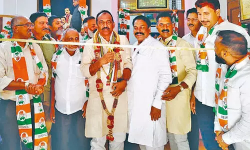 യു.​ഡി.​എ​ഫ് തെ​ര​ഞ്ഞെ​ടു​പ്പ് ക​മ്മി​റ്റി ഓ​ഫി​സ് ഉ​ദ്ഘാ​ട​നം