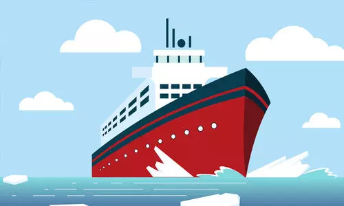 നൈജീരിയ തടവിലാക്കിയ മലയാളികളടക്കമുള്ള കപ്പൽ ജീവനക്കാർക്ക് മോചനം