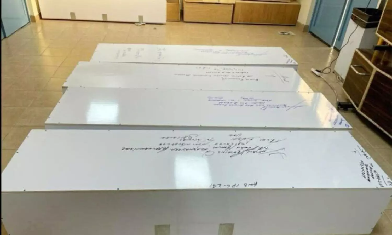 Expatriates need lakhs