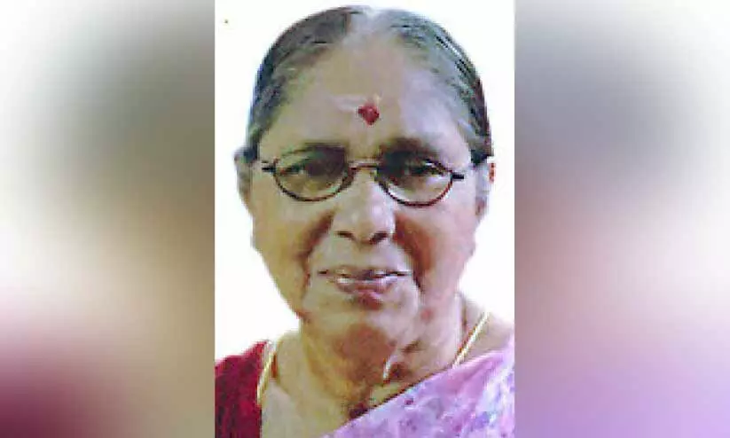 എട്ടുവർഷത്തെ പോരാട്ടത്തിനൊടുവിൽ ശാന്തകുമാരിക്ക് നീതി എട്ടുവർഷത്തെ പോരാട്ടത്തിനൊടുവിൽ ശാന്തകുമാരിക്ക് നീതി