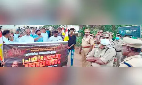 കക്കുകളി നാടകം: പ്രദർശനത്തിനെതിരെ ക്രൈസ്തവ സഭയുടെ പ്രതിഷേധം
