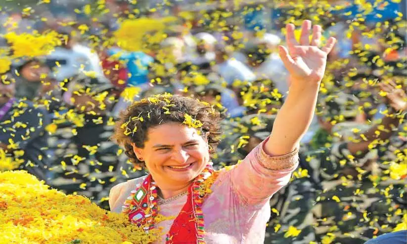 രാഹുലിനെ കണ്ടുപഠിക്കൂ, ഇങ്ങനെ കരയാതെ - മോദിയോട് പ്രിയങ്ക