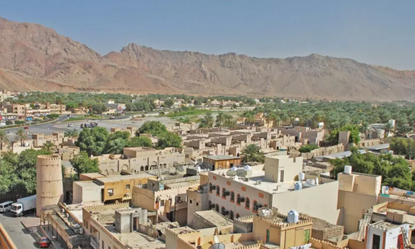 ‘ഉഗ്ര ശബ്ദം കേട്ടു, ഒപ്പം പ്രകമ്പനവും’ അനുഭവപ്പെട്ടതായി ഒമാനിലെ ദാഖിലിയ പ്രദേശവാസികൾ ‘ഉഗ്ര ശബ്ദം കേട്ടു, ഒപ്പം പ്രകമ്പനവും’ അനുഭവപ്പെട്ടതായി ഒമാനിലെ ദാഖിലിയ പ്രദേശവാസികൾ