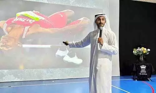 മേഖലയുടെ സ്പോർട്സ് ലീഡർ ഖത്തർ -ഒളിമ്പിക് മ്യൂസിയം മേധാവി