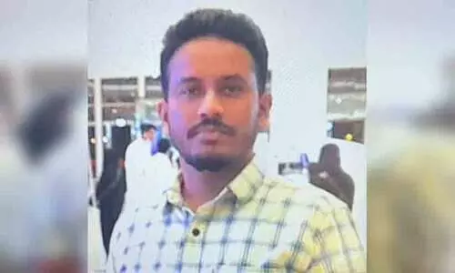 വി​ഴി​ഞ്ഞം സ്വ​ദേ​ശി ത​ബൂ​ക്കി​ൽ ആ​ത്മ​ഹ​ത്യ​ചെ​യ്ത നി​ല​യി​ൽ