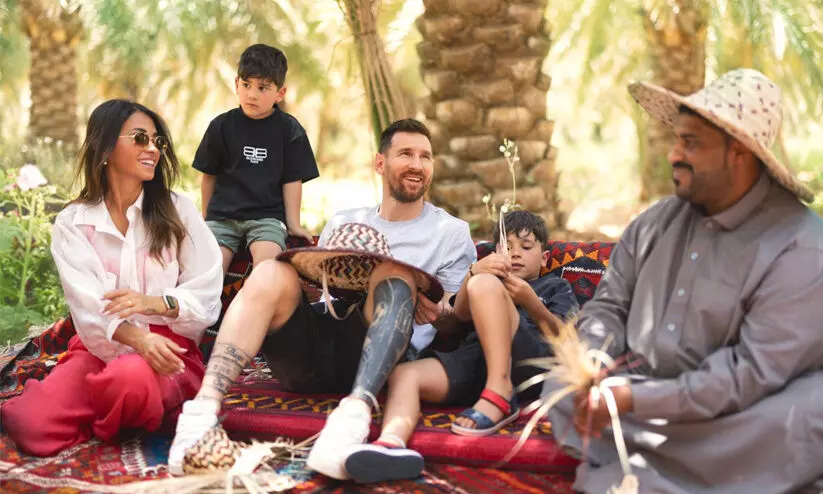 ലയണൽ മെസ്സിയുടെ സൗദി സന്ദർശനം; സ്വാഗതം ചെയ്ത് ടൂറിസം മന്ത്രി ലയണൽ മെസ്സിയുടെ സൗദി സന്ദർശനം; സ്വാഗതം ചെയ്ത് ടൂറിസം മന്ത്രി