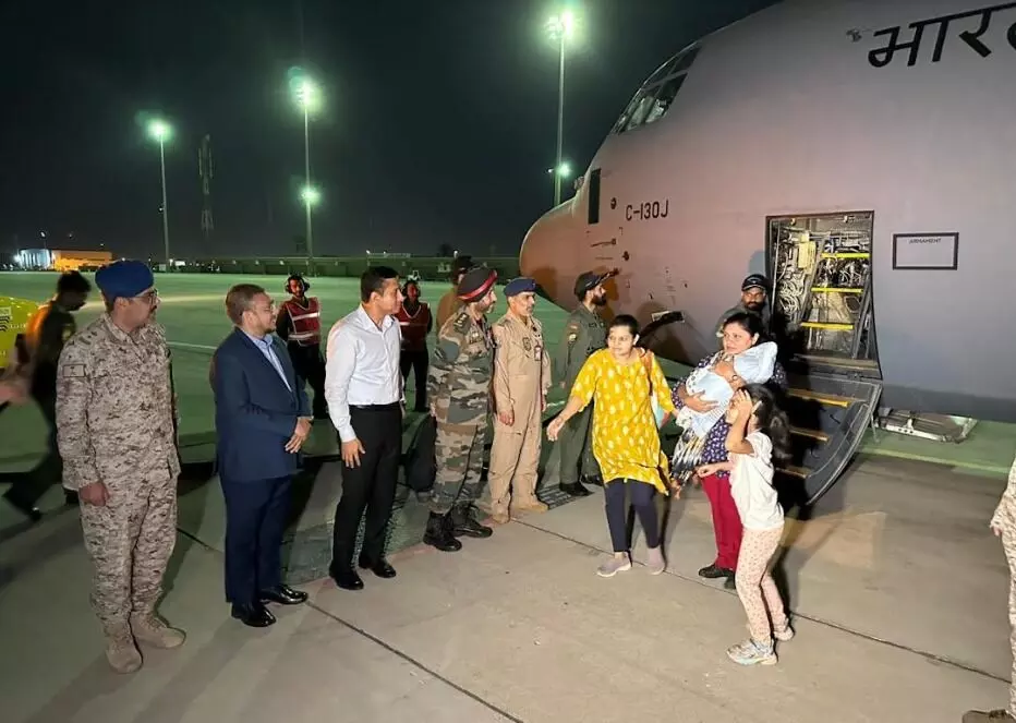 ഓപറേഷൻ ‘കാവേരി’; 379 ഇന്ത്യക്കാർ കൂടി സുഡാനിൽ നിന്നും ജിദ്ദയിലെത്തി ഓപറേഷൻ ‘കാവേരി’; 379 ഇന്ത്യക്കാർ കൂടി സുഡാനിൽ നിന്നും ജിദ്ദയിലെത്തി