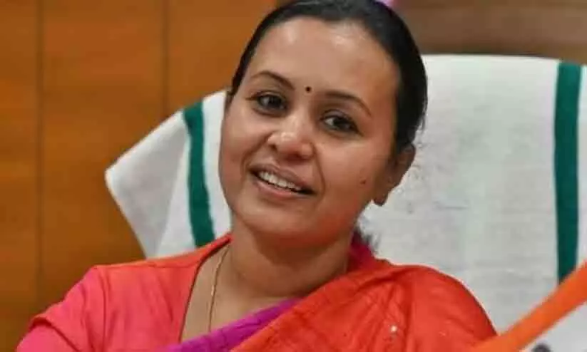 513 സബ് സെന്ററുകള്ക്ക് പുതിയ കെട്ടിടം; 284 കോടി അനുവദിച്ചു 513 സബ് സെന്ററുകള്ക്ക് പുതിയ കെട്ടിടം; 284 കോടി അനുവദിച്ചു