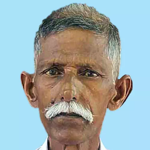 ച​ന്ദ്ര​ൻ