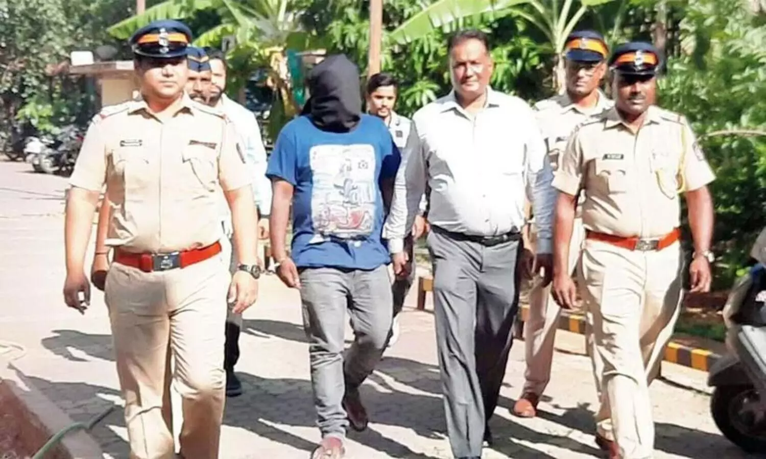 Mumbai 17-year-old revealed to be true handler of gang that poses as IPS officers