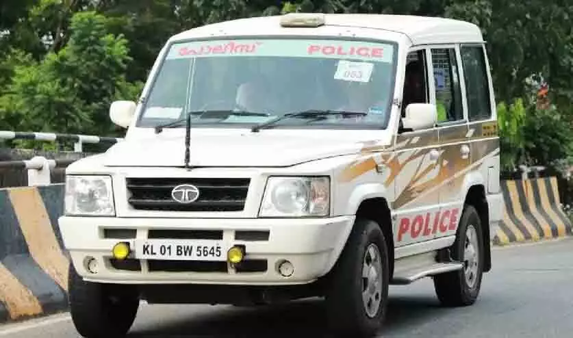 യുവാവിന്റെ കൊലപാതകം: ഭാര്യയുടെ കാമുകനെ വേങ്ങര പൊലീസ് ബിഹാറിൽനിന്ന് പിടികൂടി യുവാവിന്റെ കൊലപാതകം: ഭാര്യയുടെ കാമുകനെ വേങ്ങര പൊലീസ് ബിഹാറിൽനിന്ന് പിടികൂടി