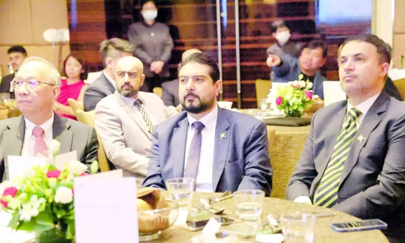 ഒ​മാ​ൻ പ്ര​തി​നി​ധി സം​ഘം സിം​ഗ​പ്പൂ​ർ സ​ന്ദ​ർ​ശി​ച്ചു