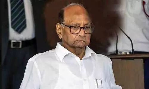 പവാറിന്‍റെ പടിയിറക്കം നിർണായക ഘട്ടത്തിൽ