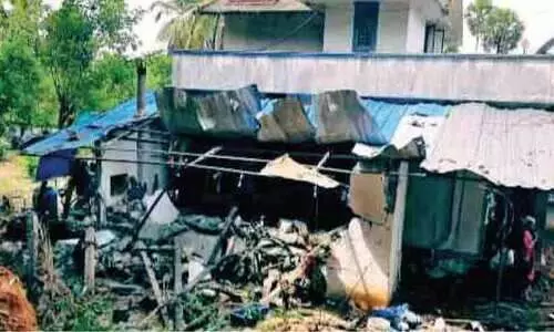 കേരളശ്ശേരി സ്ഫോടനം: ഞെട്ടൽ മാറാതെ നാട്ടുകാർ