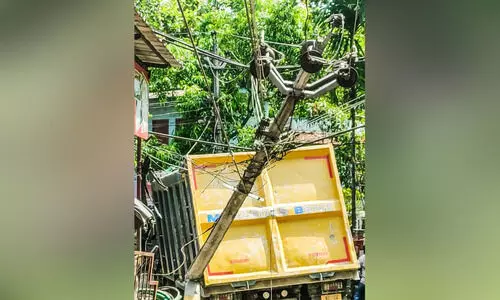 ജീവന്​ ഭീഷണിയായി ടിപ്പറുകളുടെ മരണപ്പാച്ചിൽ