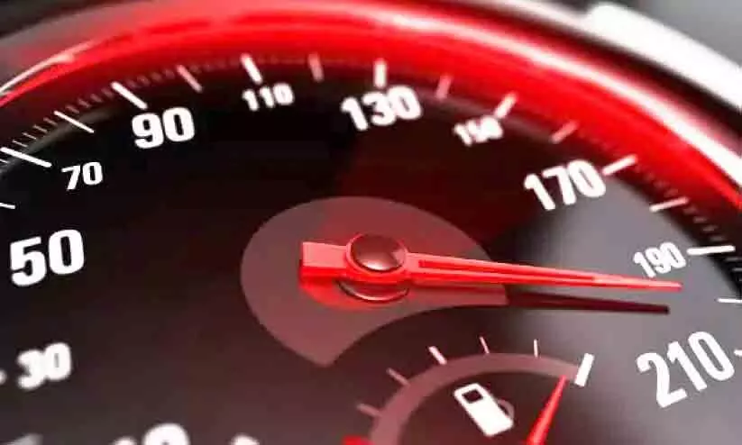 ഇതെന്തൊരു വേഗത... ;പി​ഴ​യി​ട്ട​ത്​ 5.39 കോ​ടി ദി​ർ​ഹം