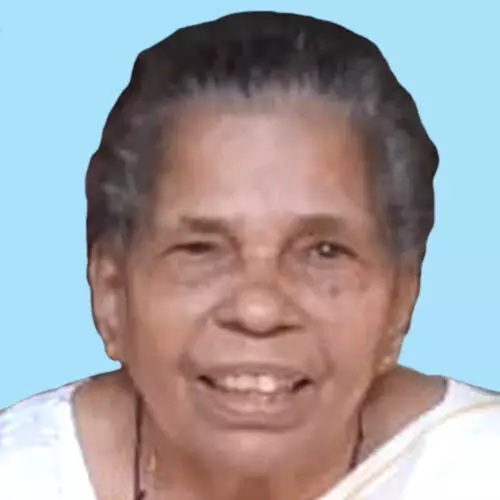 സ​രോ​ജി​നി അ​മ്മ